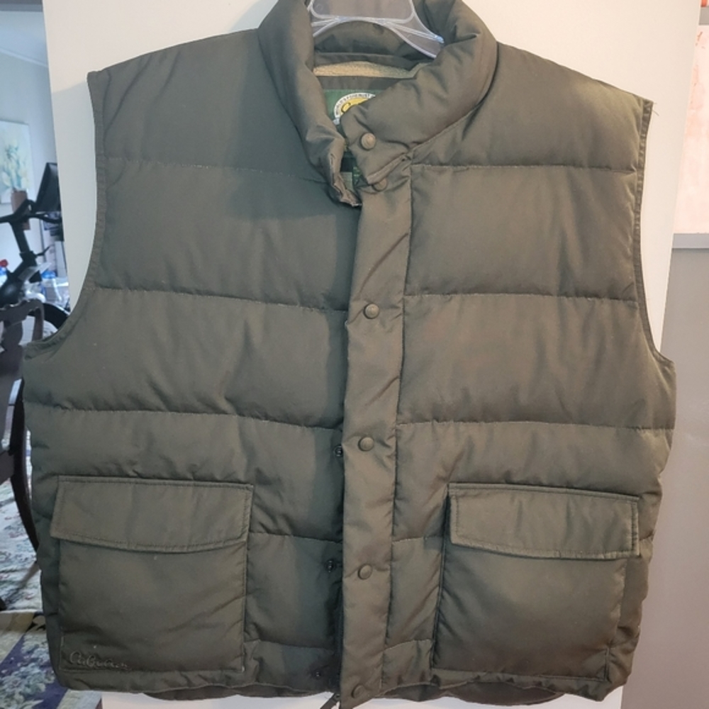 Cabelas Men's vest